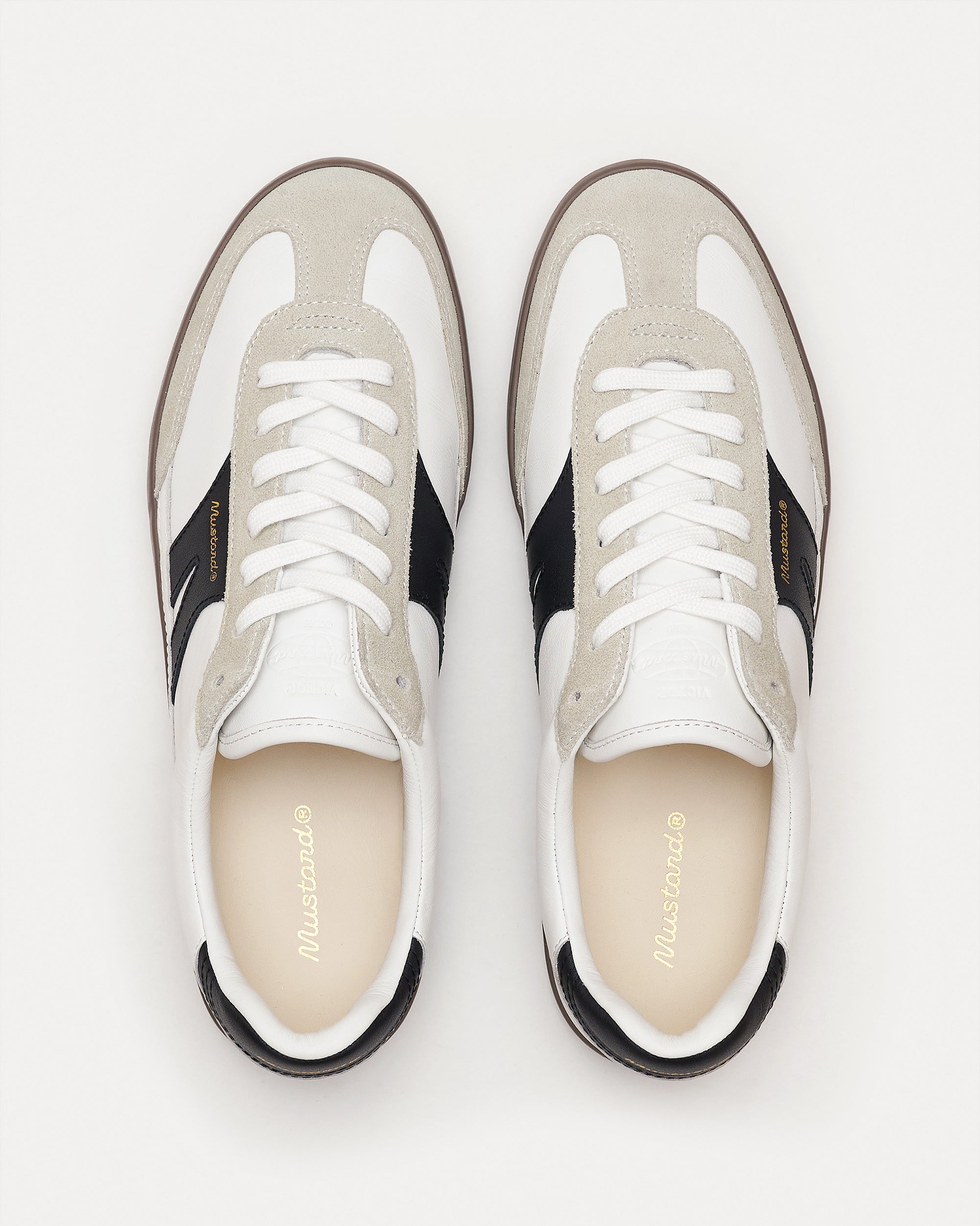 Victor White/Black