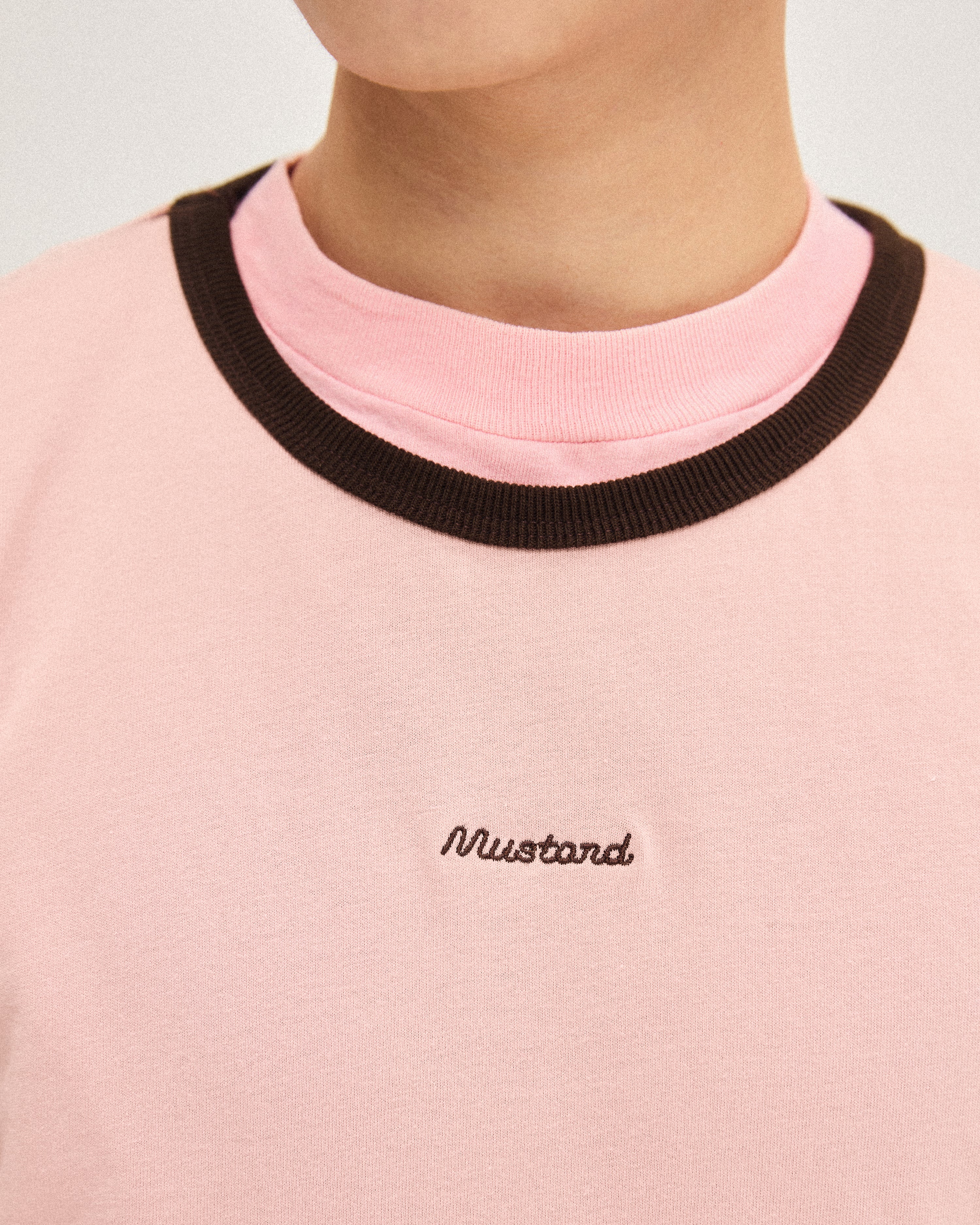 Logo Ringer Tee