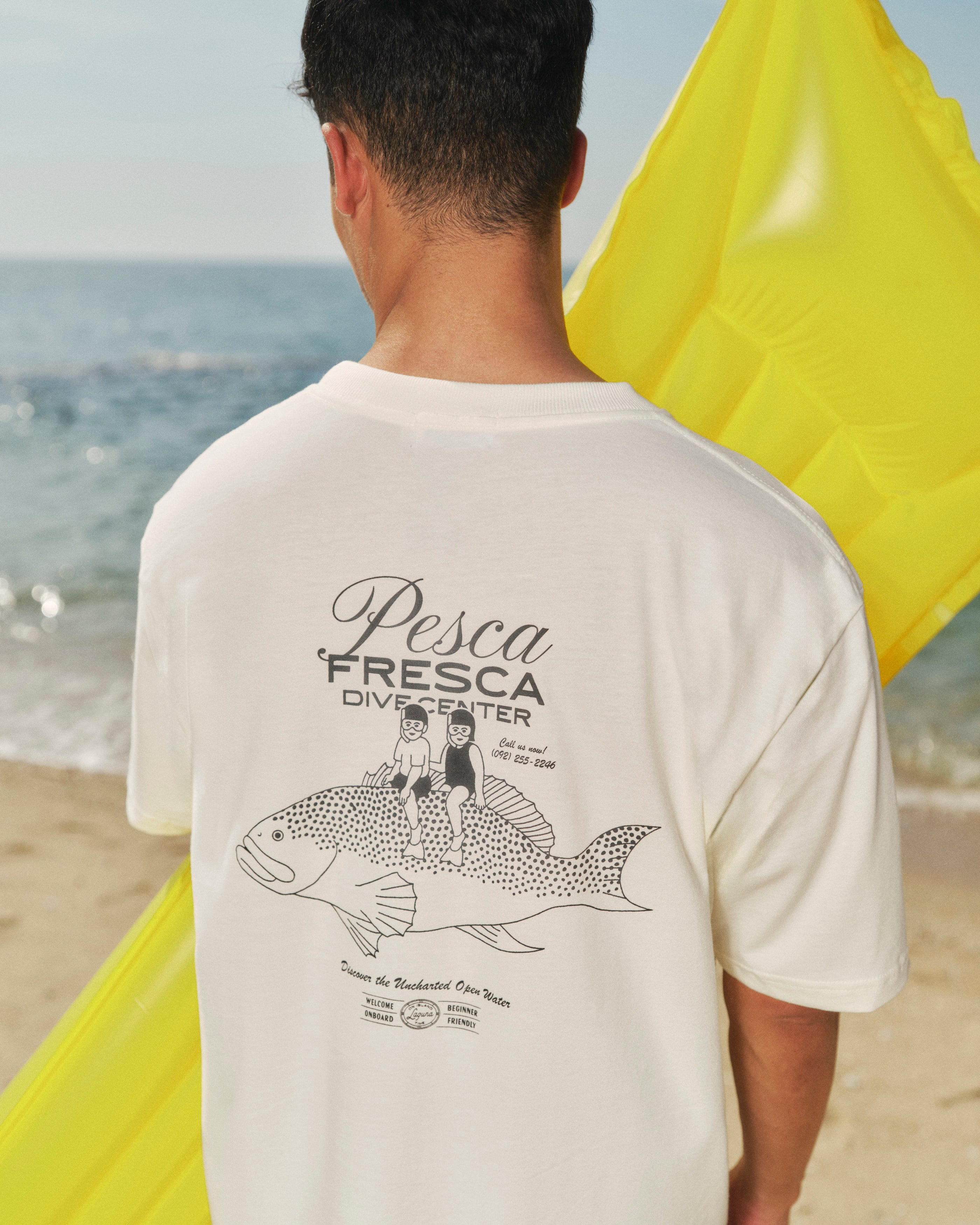 Pesca Fresca - สีขาวออฟไวท์/สีดำ