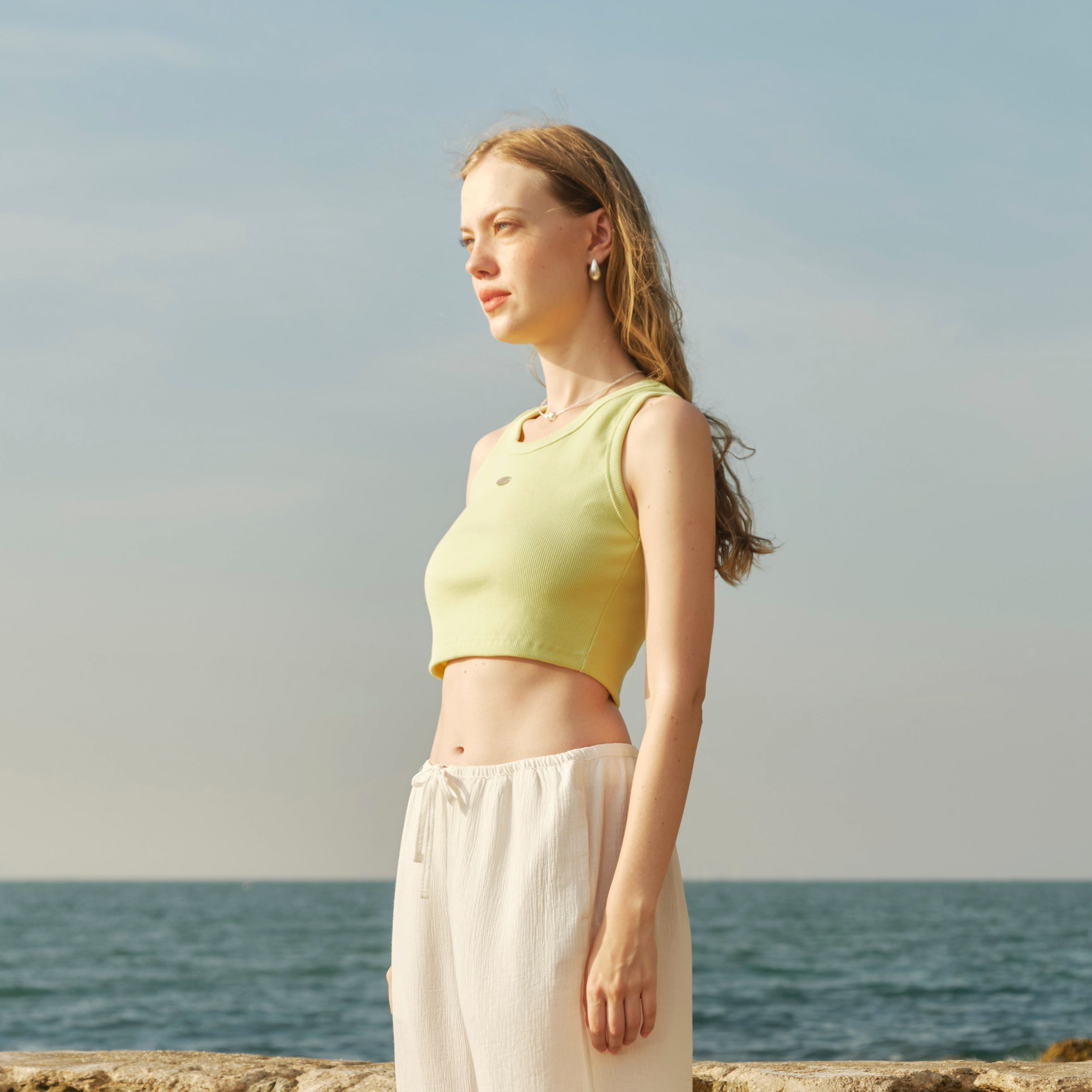 เสื้อกล้าม Laguna - สีเขียวมะนาว