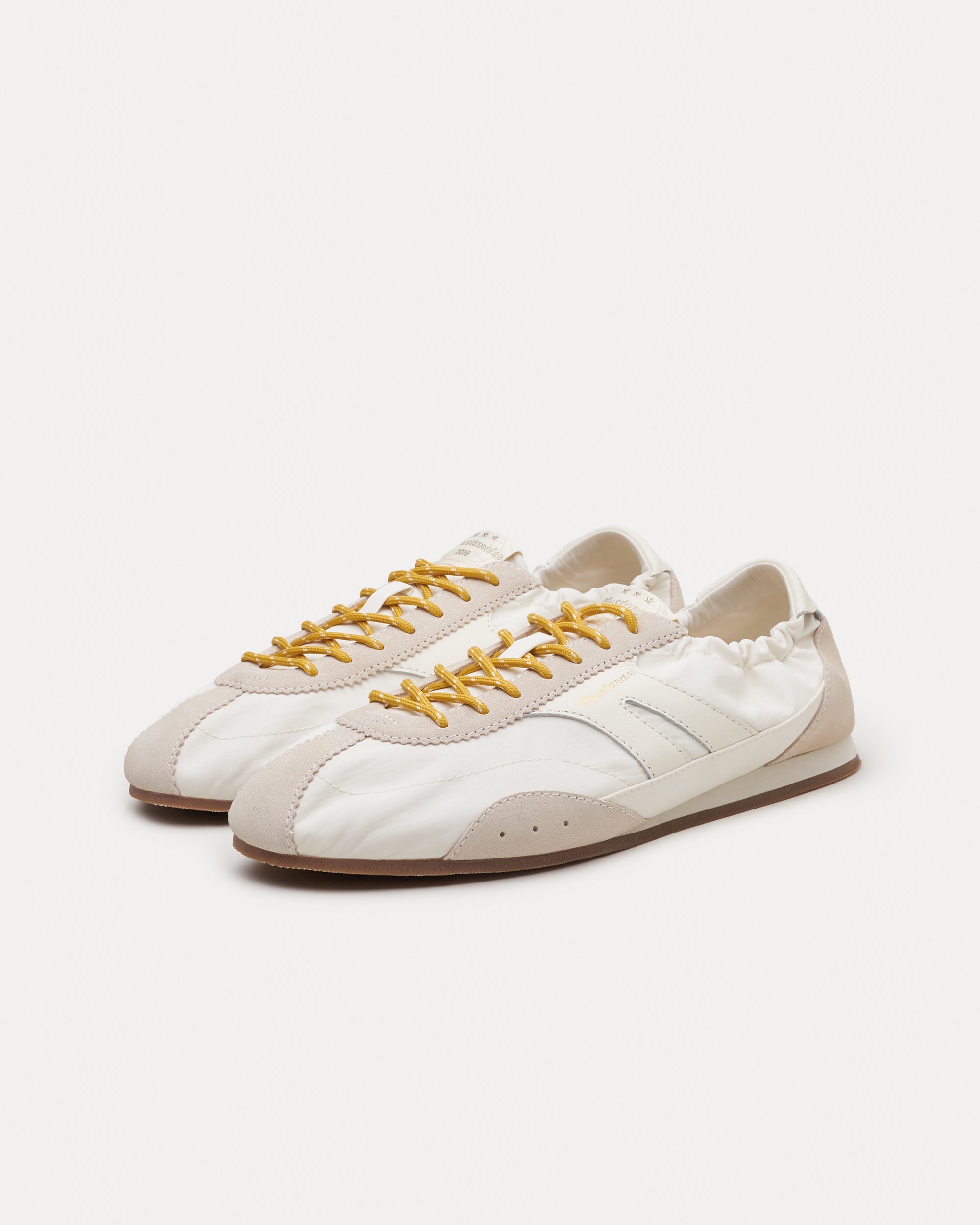 Stella Mochi White