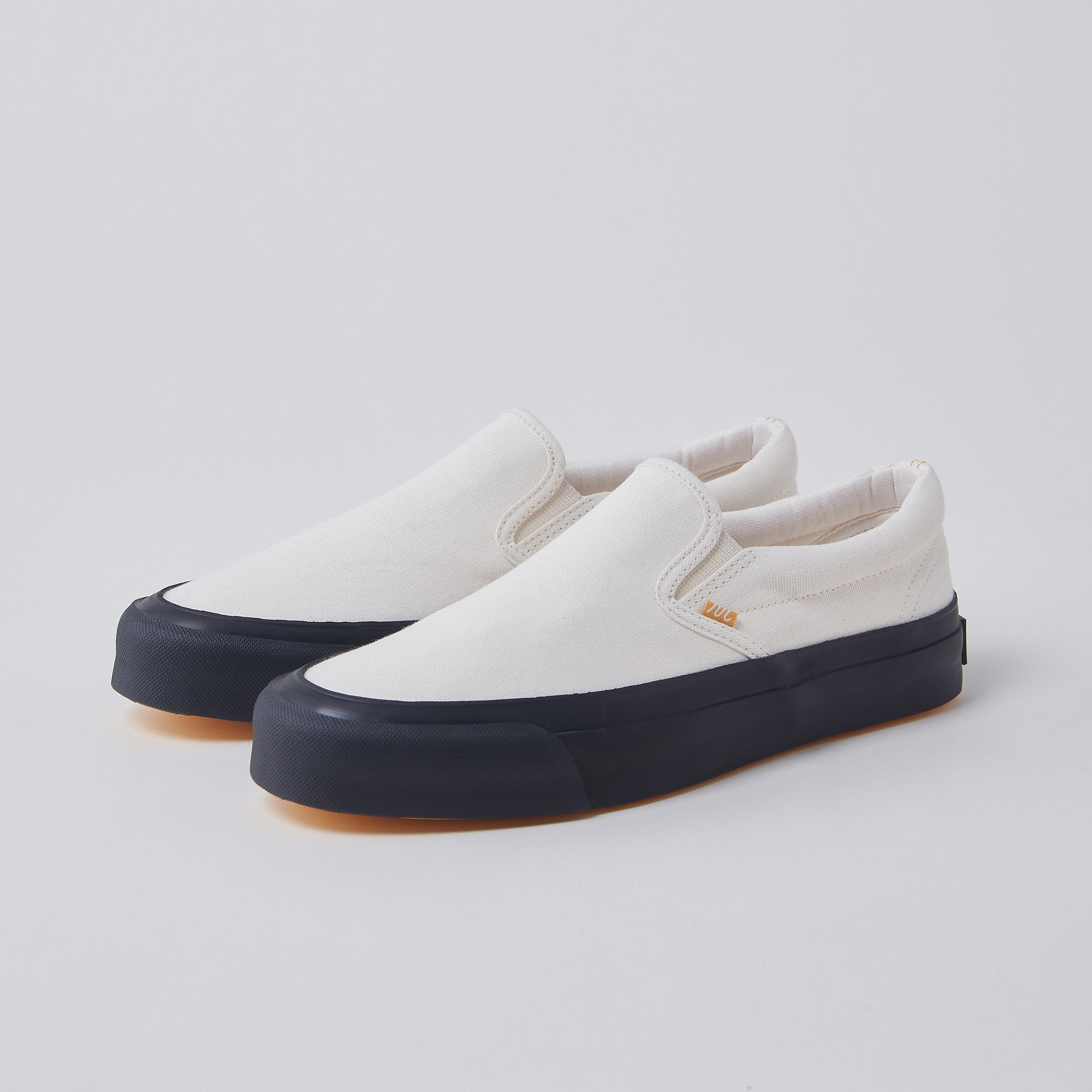 Slip On 2.0 Coal White – Mustard Sneakers