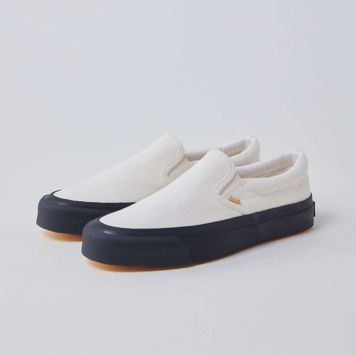 Slip On Coal White – Mustard Sneakers